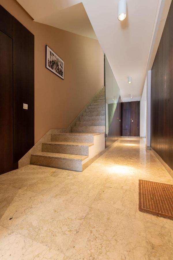 Alkazar Gardens Old Town 6 Pax Apartment เซบีญา ภายนอก รูปภาพ
